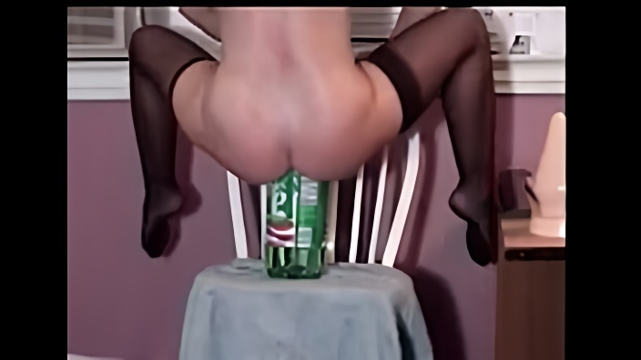 Extreme Bottle Bizarro Anal
