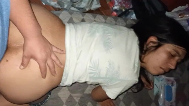 He starts sucking my dick and then asks me to give it to him by the ass I fill his ortho with milk.