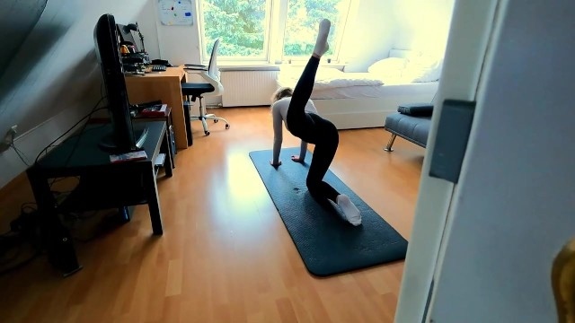 College Gym Girl fingers herself - then enjoys hard fuck